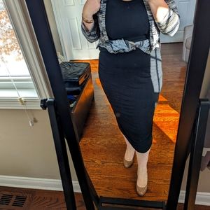 Black maternity skirt